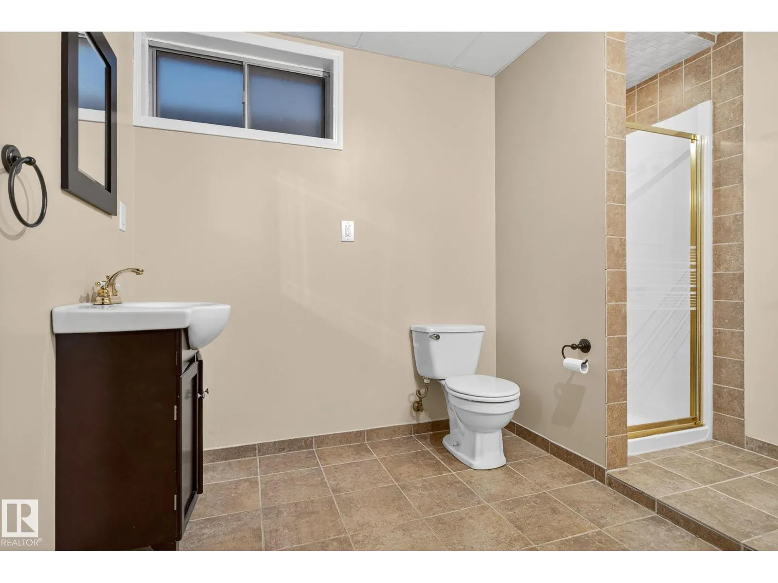 3814 108 AV NW