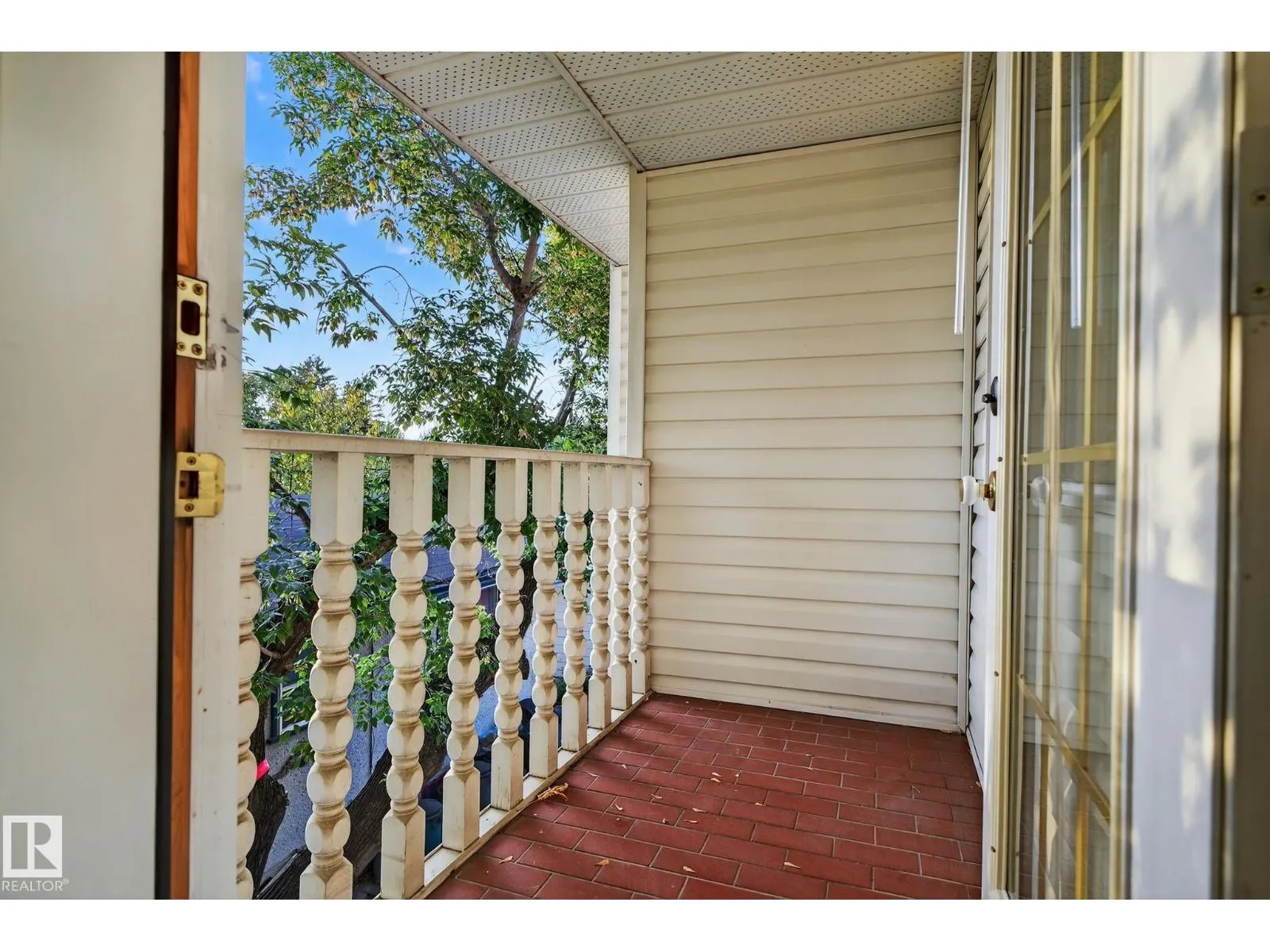 3814 108 AV NW