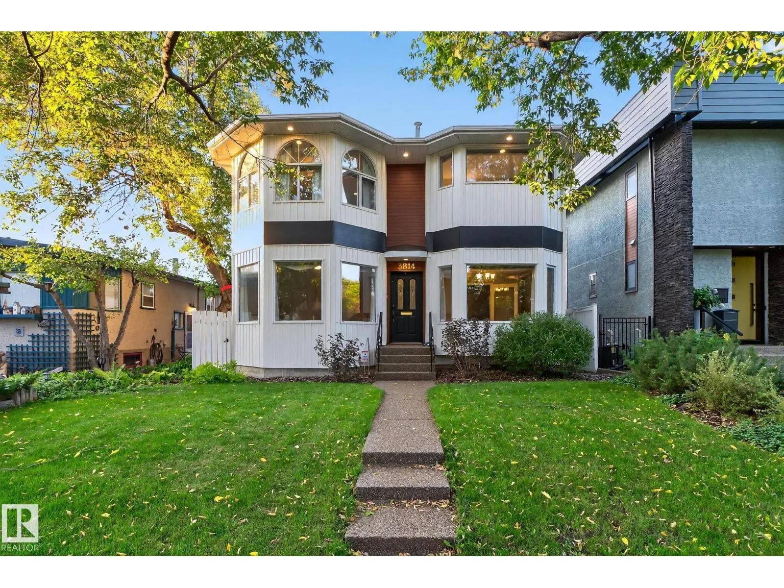 3814 108 AV NW