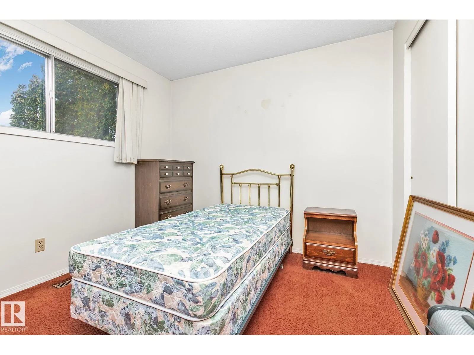 15015 95 ST NW