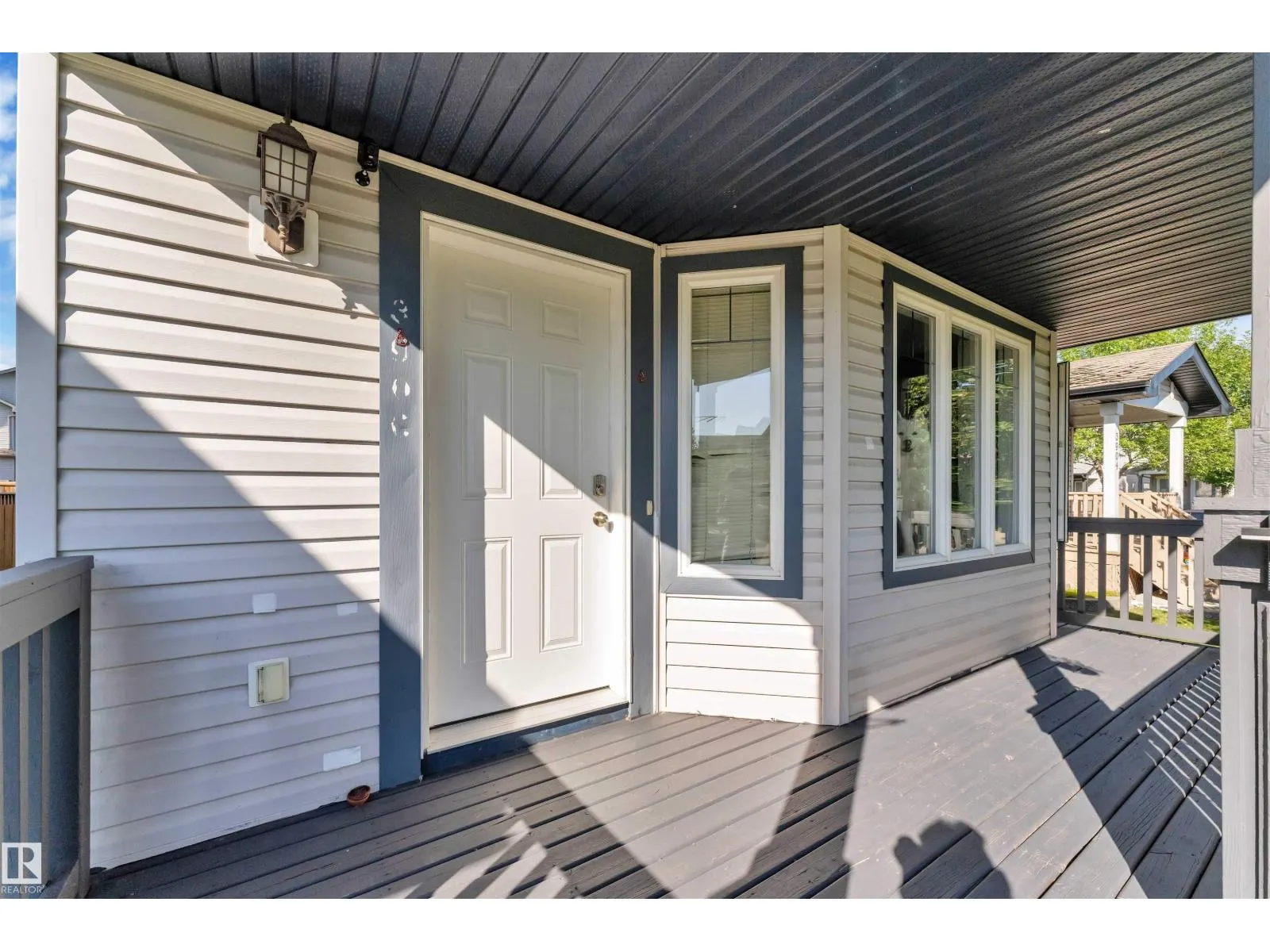 3906 161 AV NW