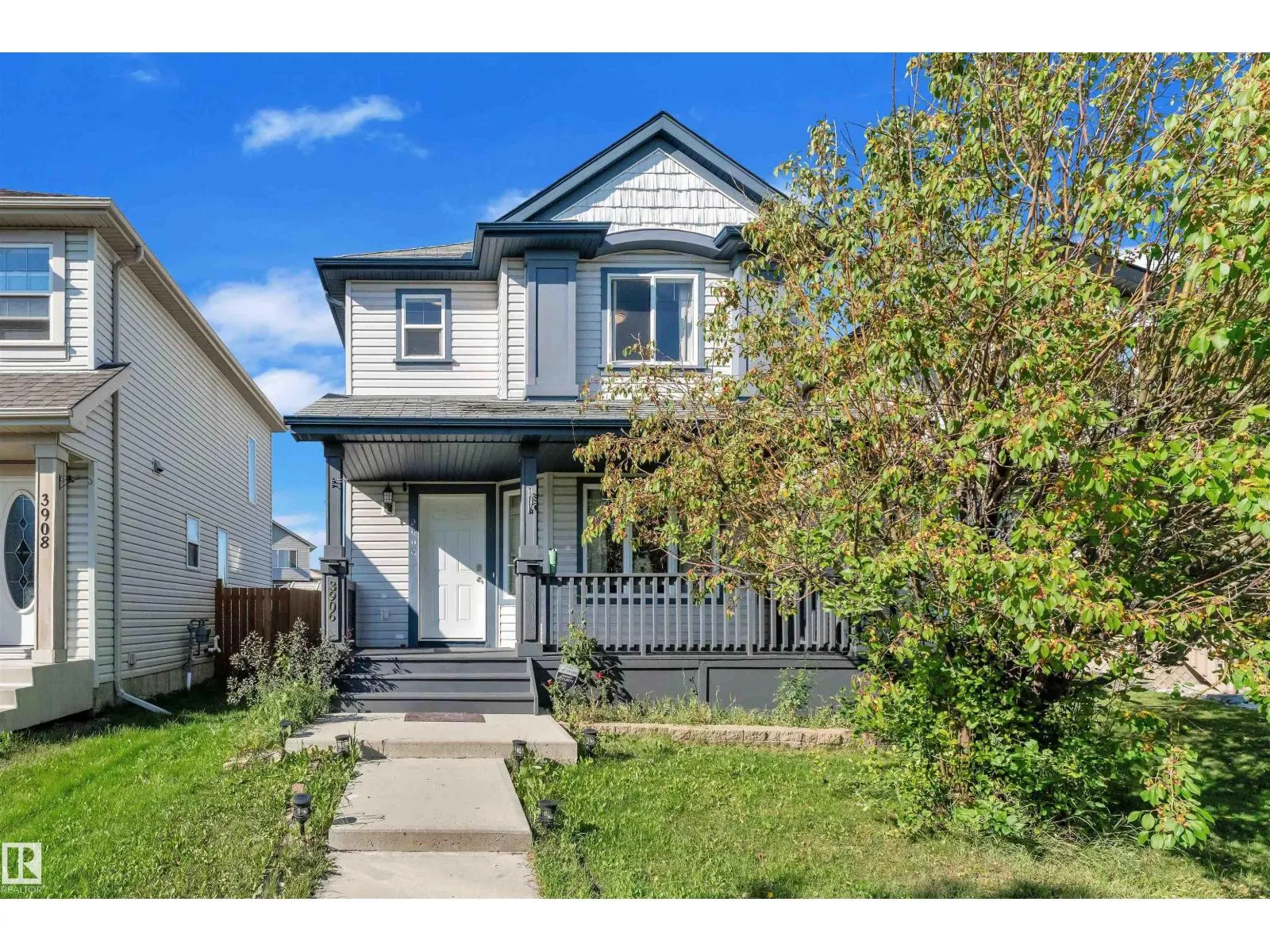 3906 161 AV NW