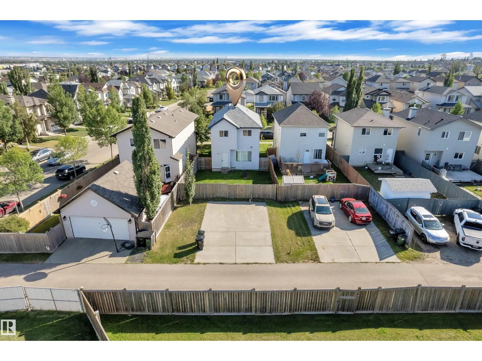 3906 161 AV NW