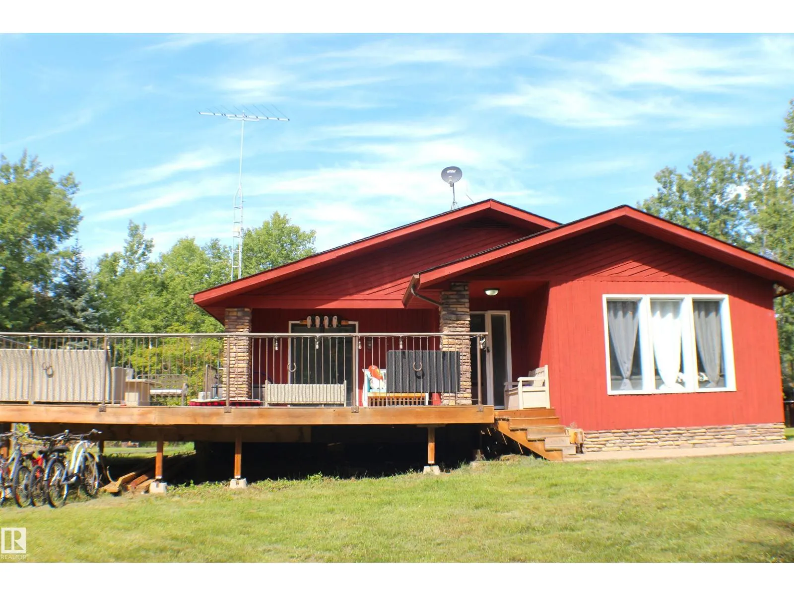 #14 52152 RGE ROAD 210