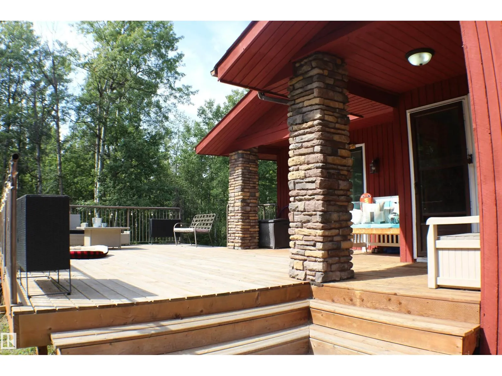 #14 52152 RGE ROAD 210