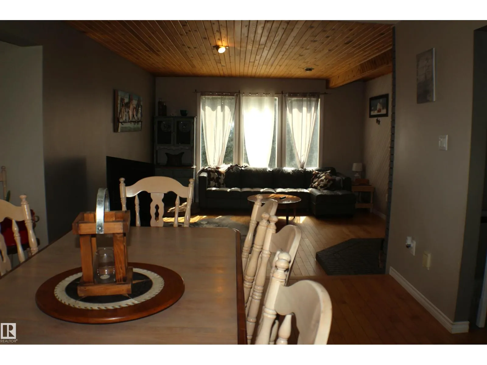 #14 52152 RGE ROAD 210
