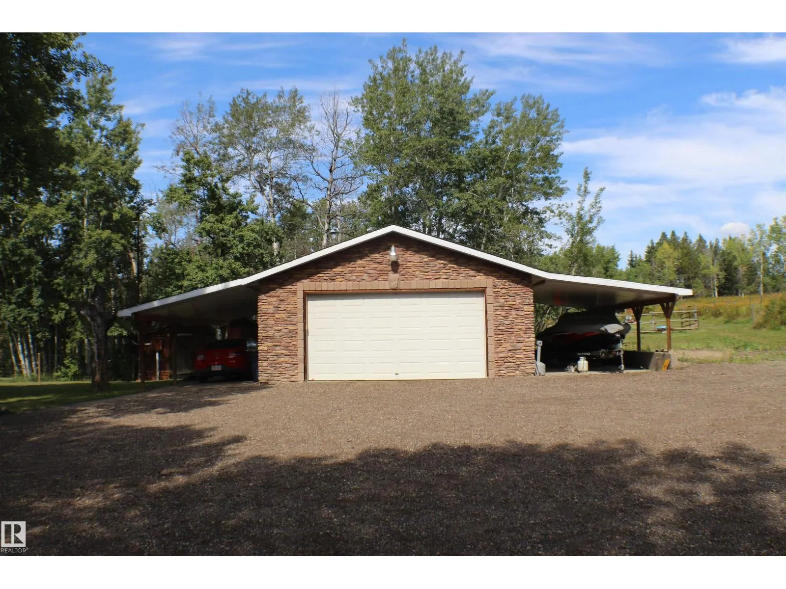 #14 52152 RGE ROAD 210
