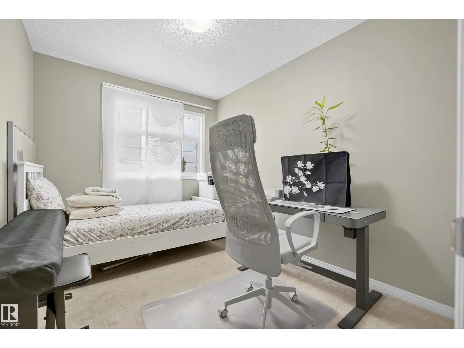 #1 9151 shaw way SW