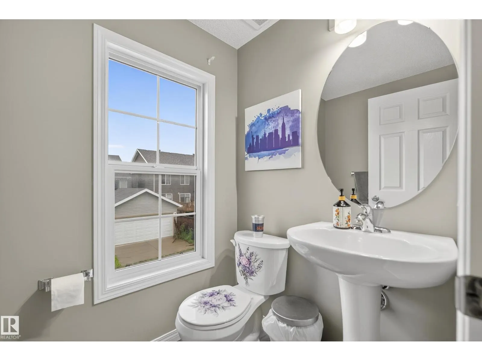 #1 9151 shaw way SW