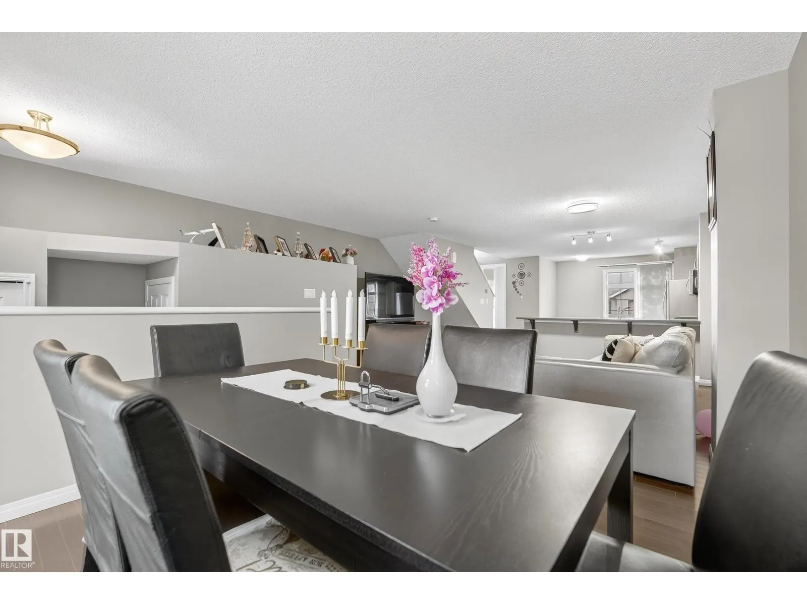 #1 9151 shaw way SW