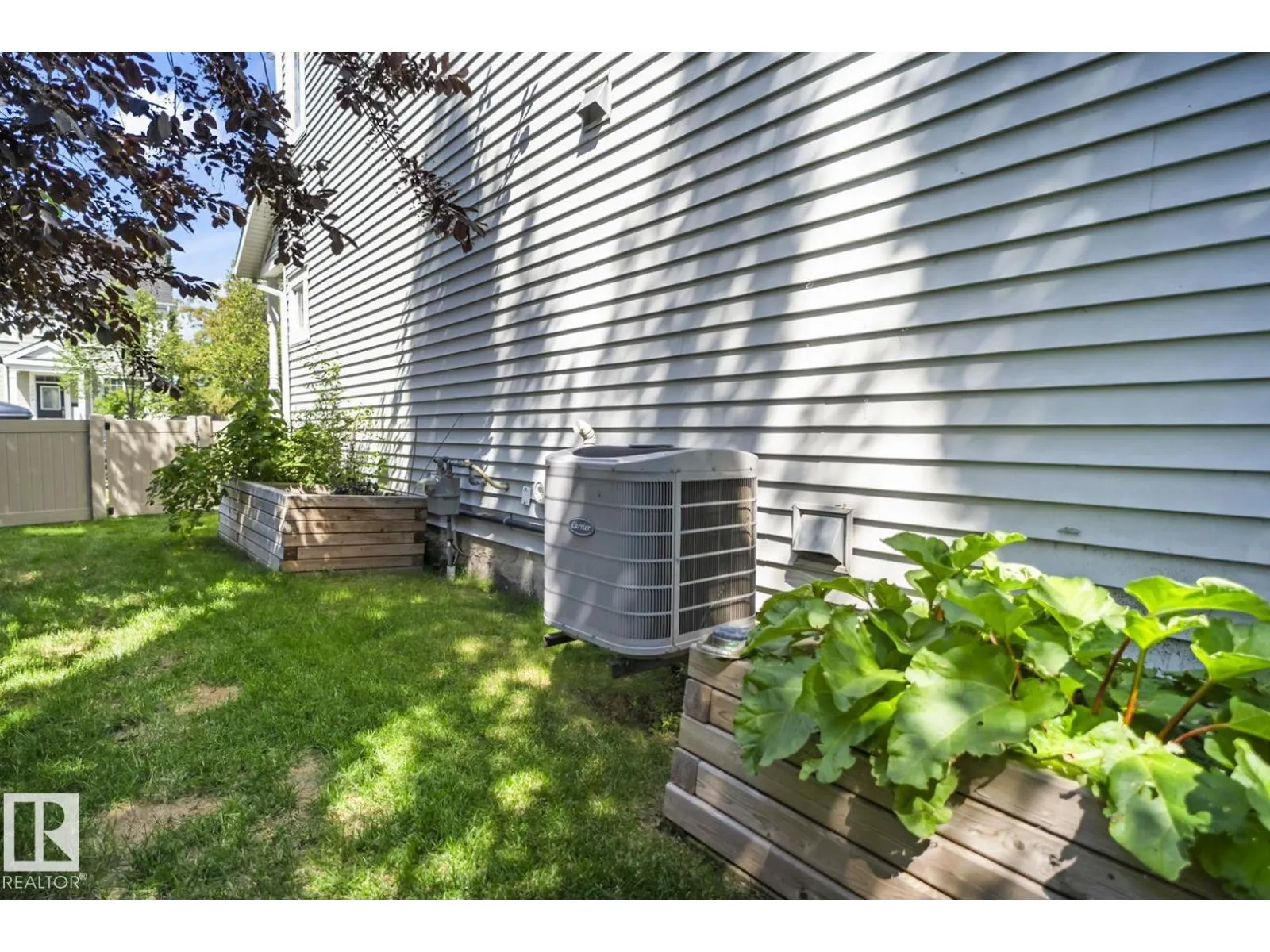 1210 COLONEL STONE AV NW