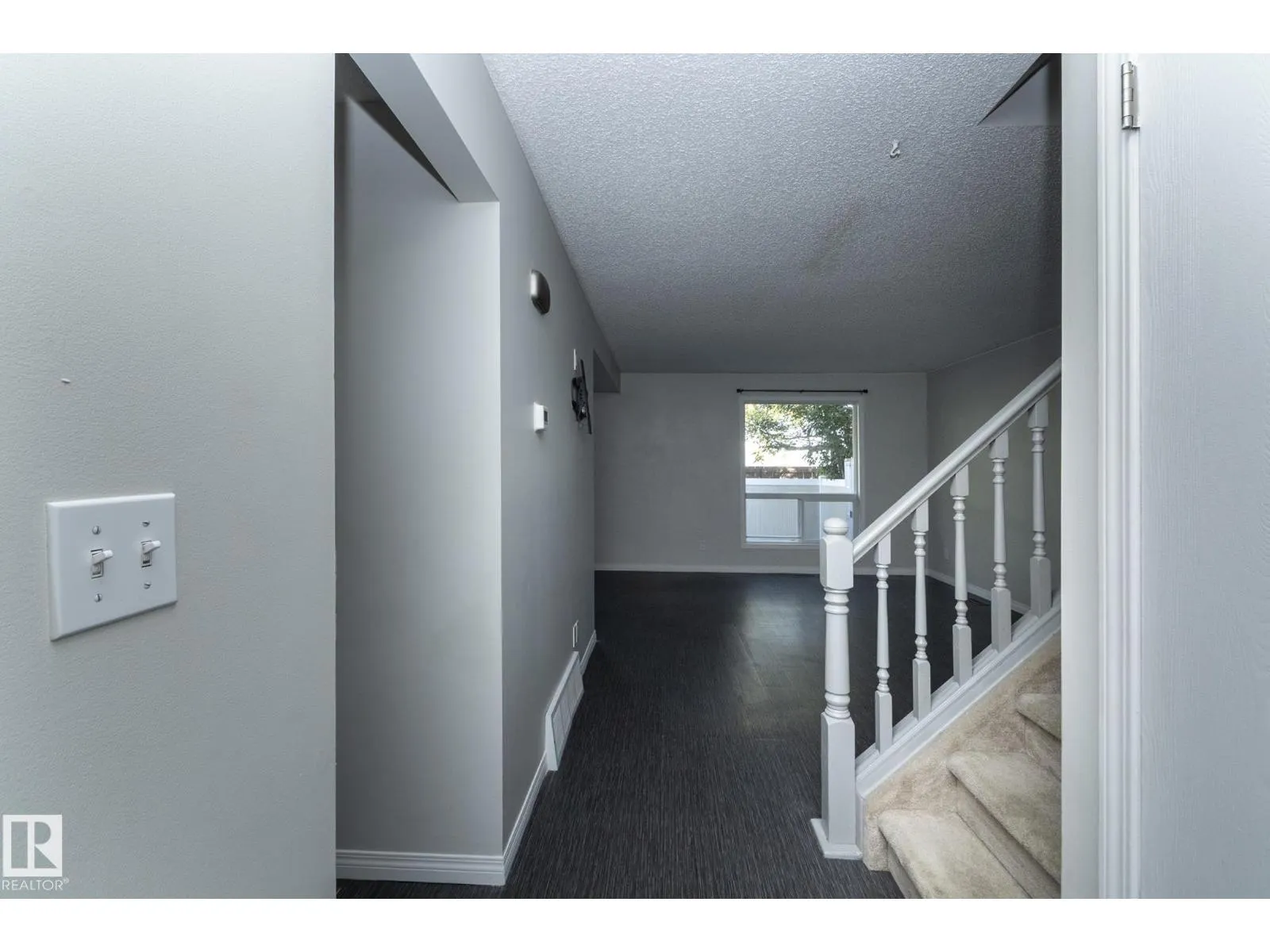 2316 139 AV NW