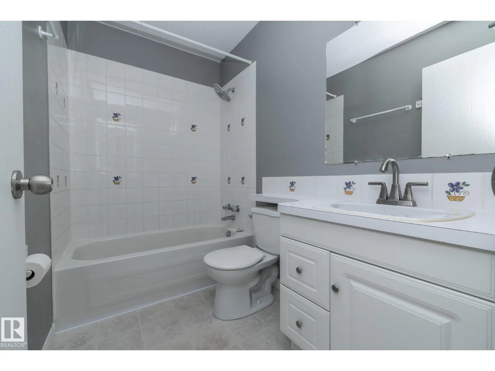 2316 139 AV NW