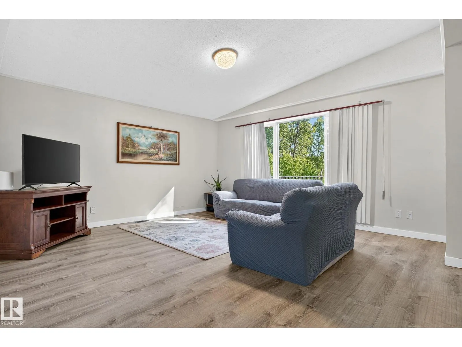 #5 53407 RGE ROAD 30