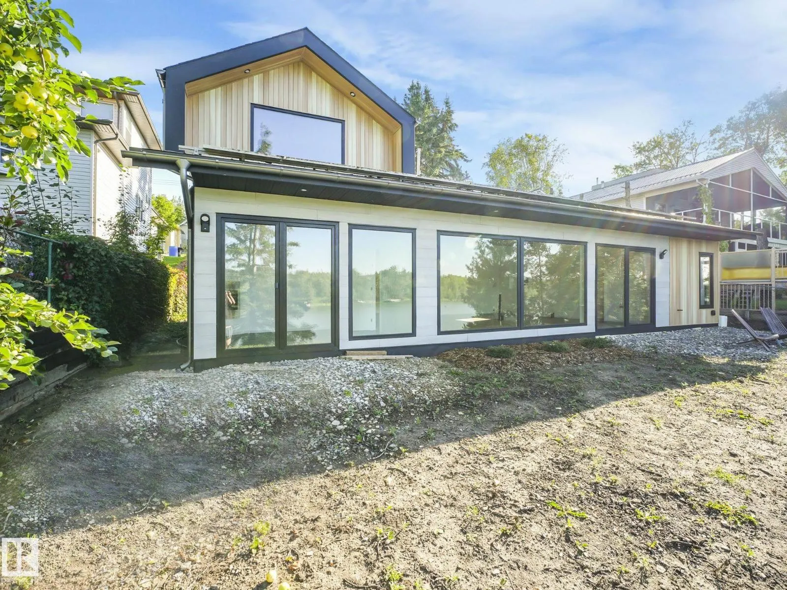 73 52059 Range Road 220