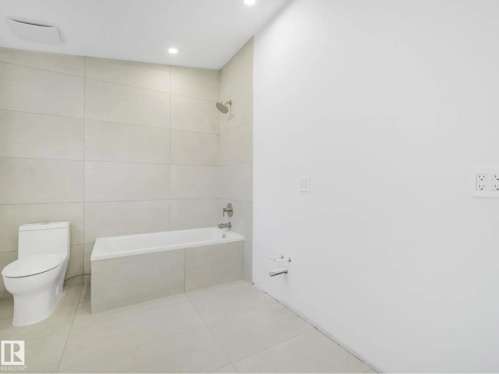 73 52059 Range Road 220