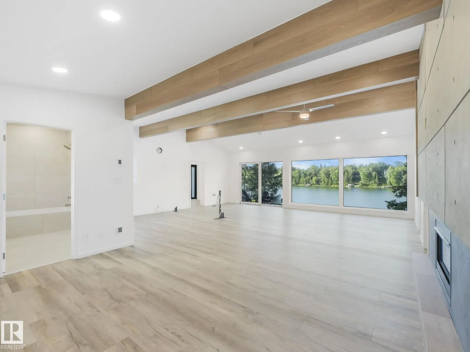 73 52059 Range Road 220