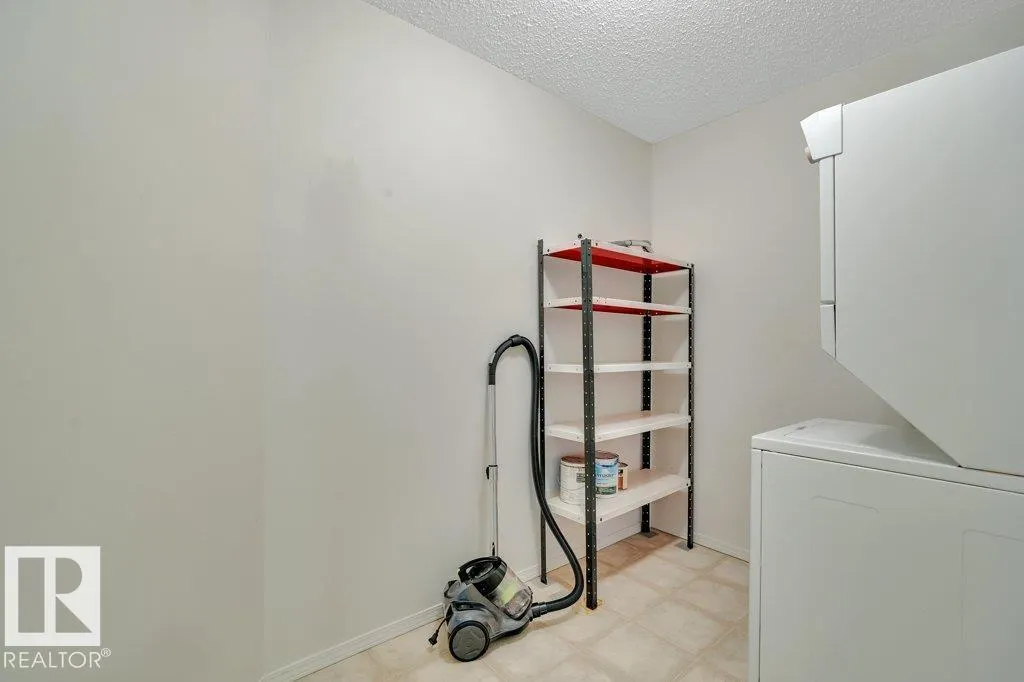 #102 2903 RABBIT HILL RD NW