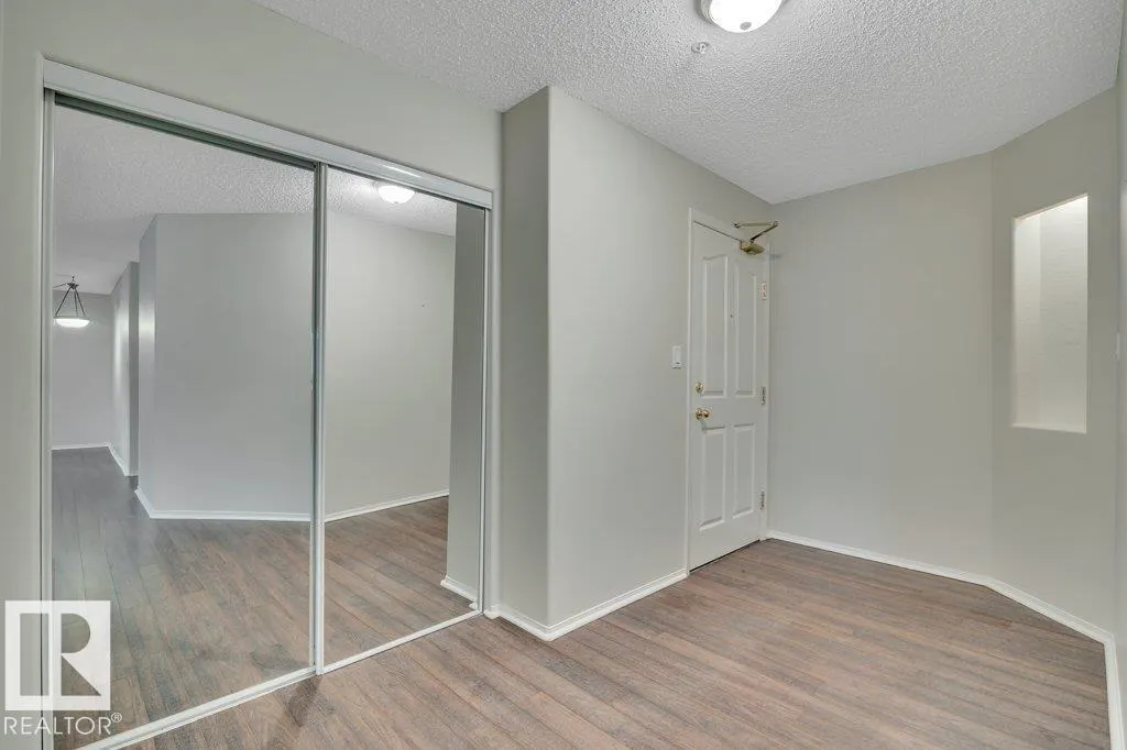 #102 2903 RABBIT HILL RD NW