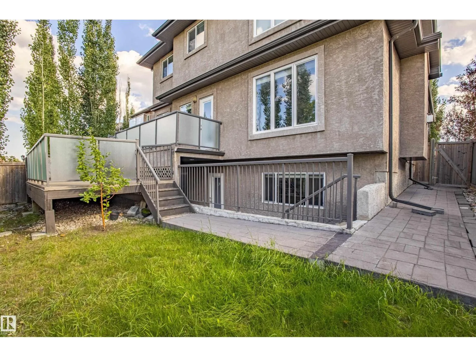 10842 175A AV NW