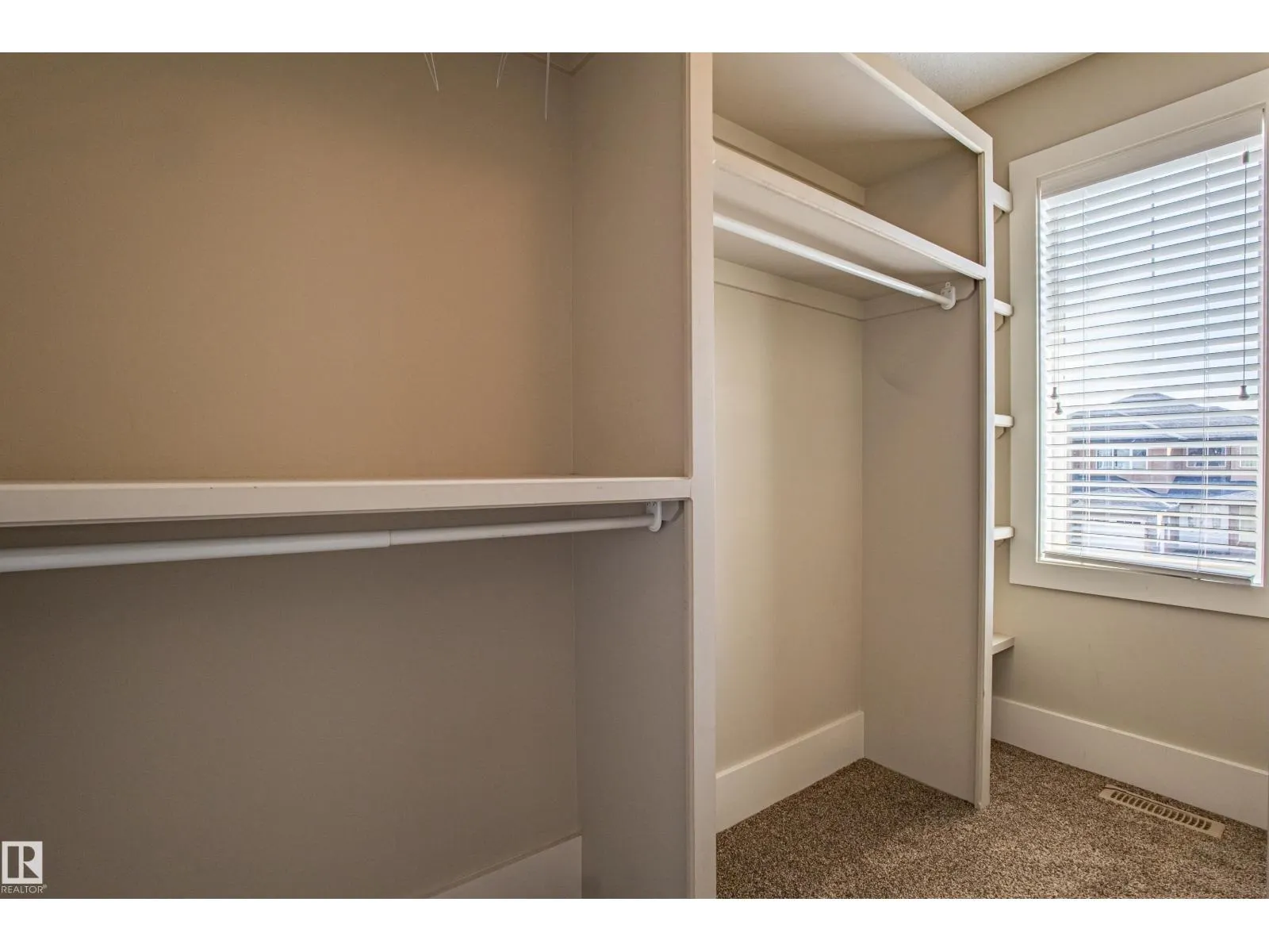 10842 175A AV NW