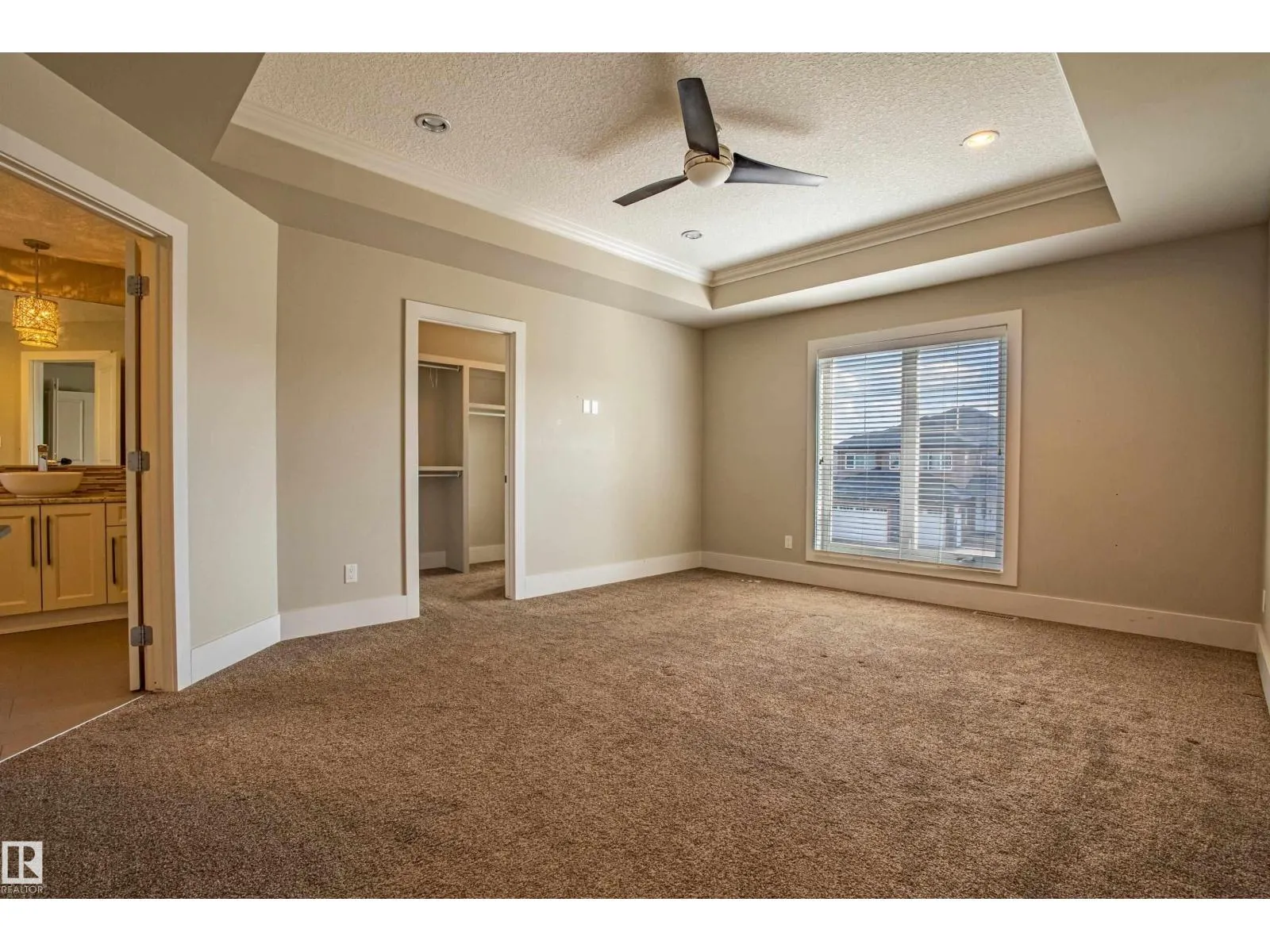 10842 175A AV NW