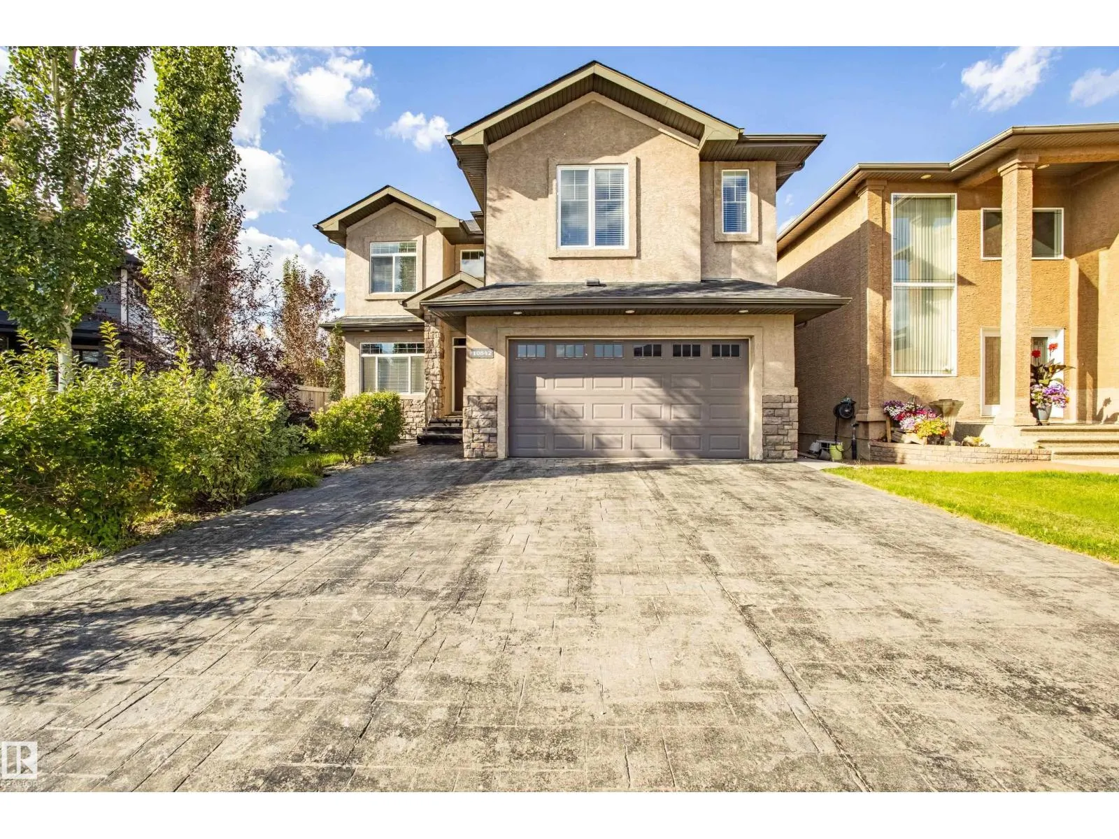 10842 175A AV NW