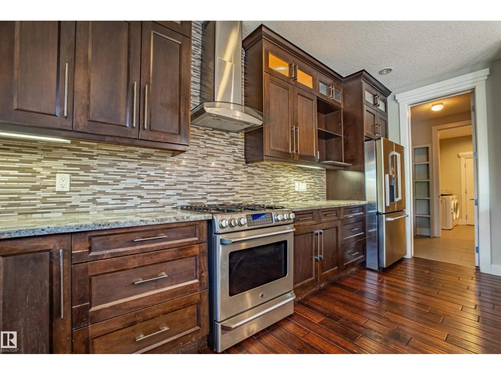 10842 175A AV NW
