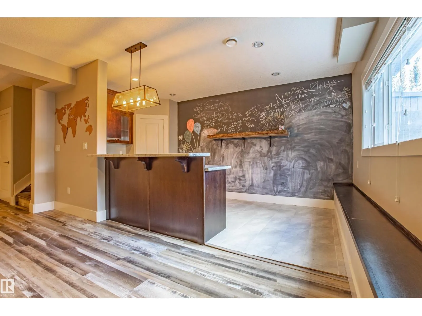 10842 175A AV NW