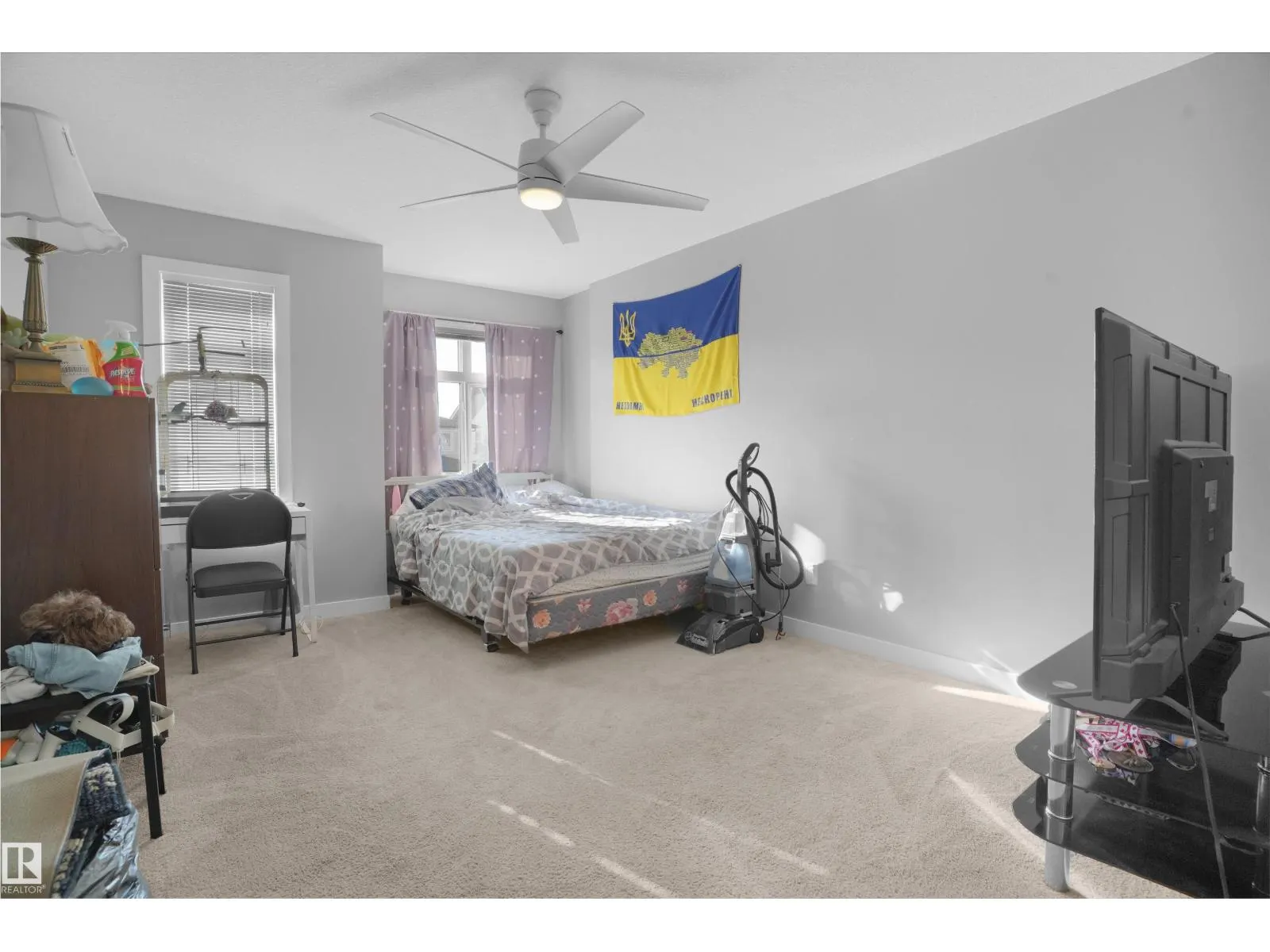 9835 217 ST NW
