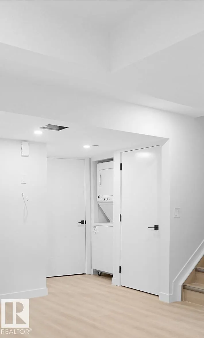 16230 19 AV SW
