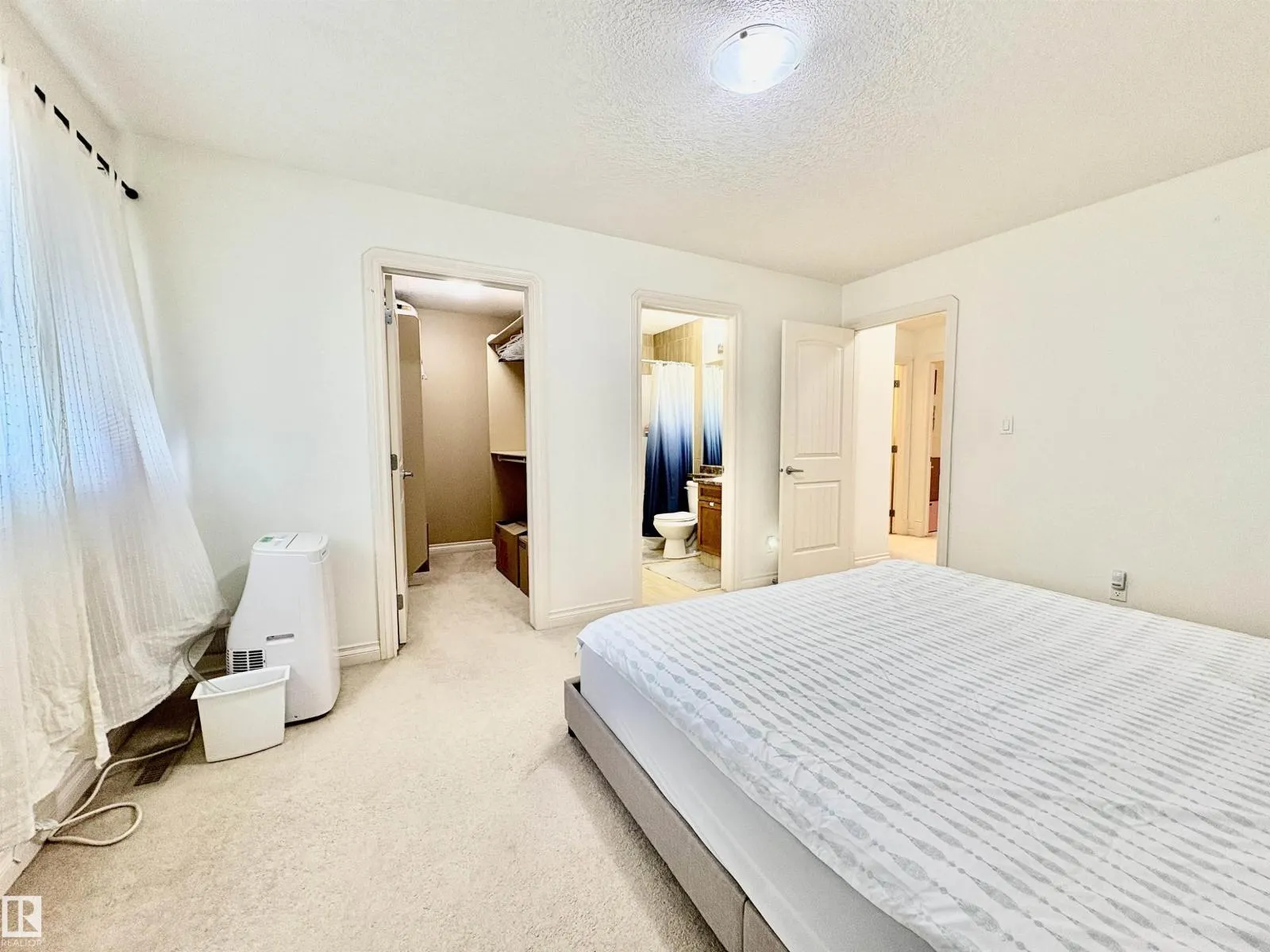 14907 109 AV NW