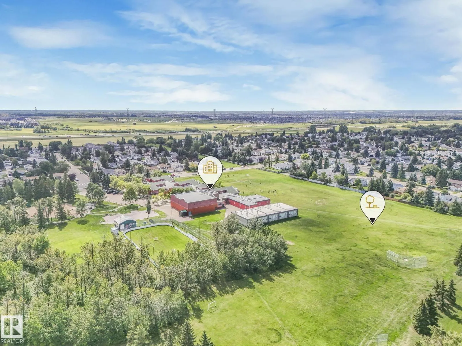 3608 15 AV NW