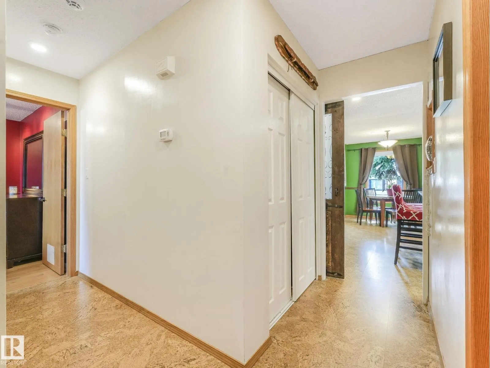 3608 15 AV NW