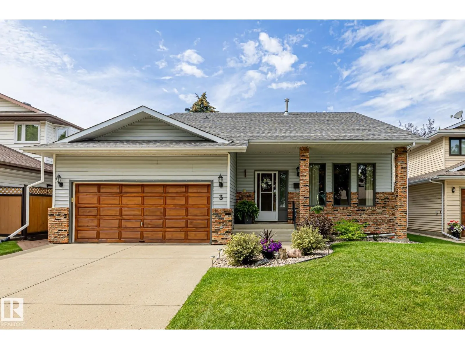 3 Durand PL