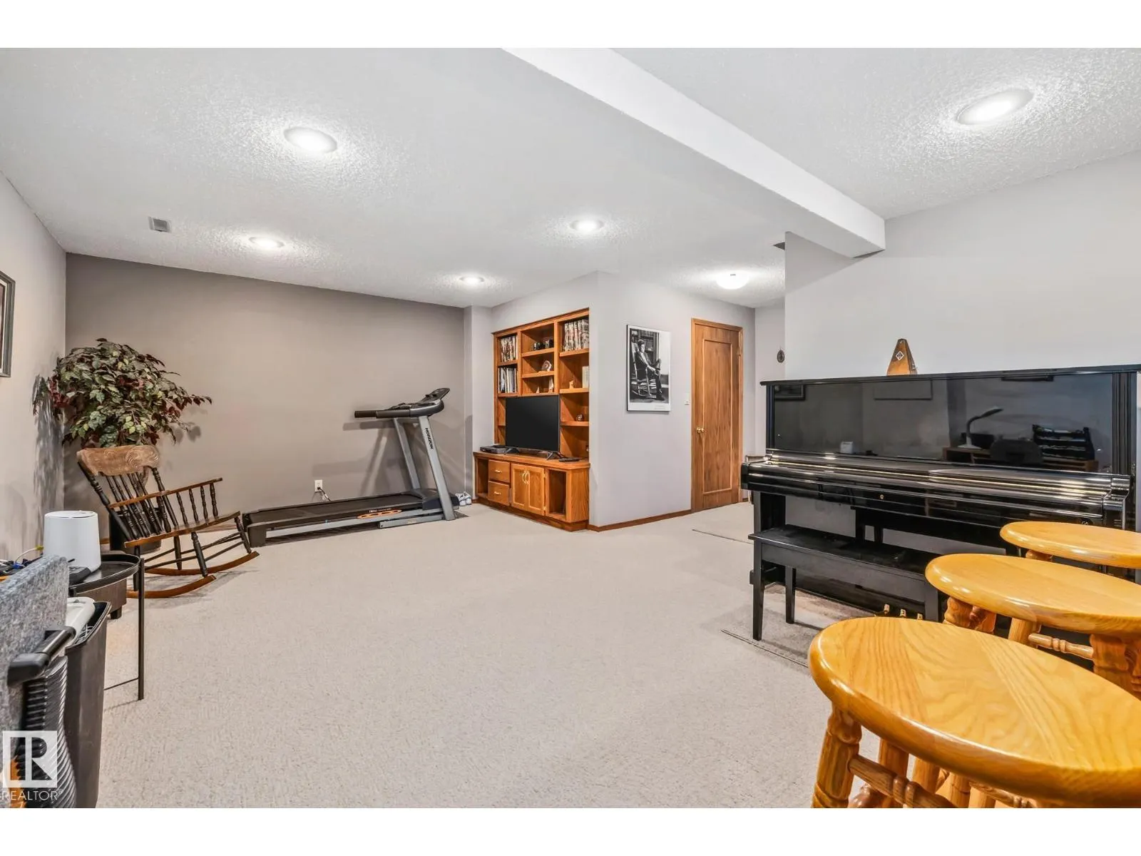 3 Durand PL