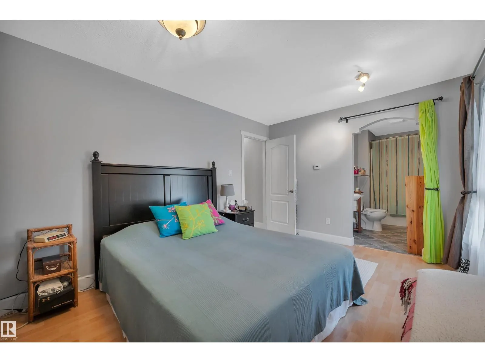 5790 172 ST NW