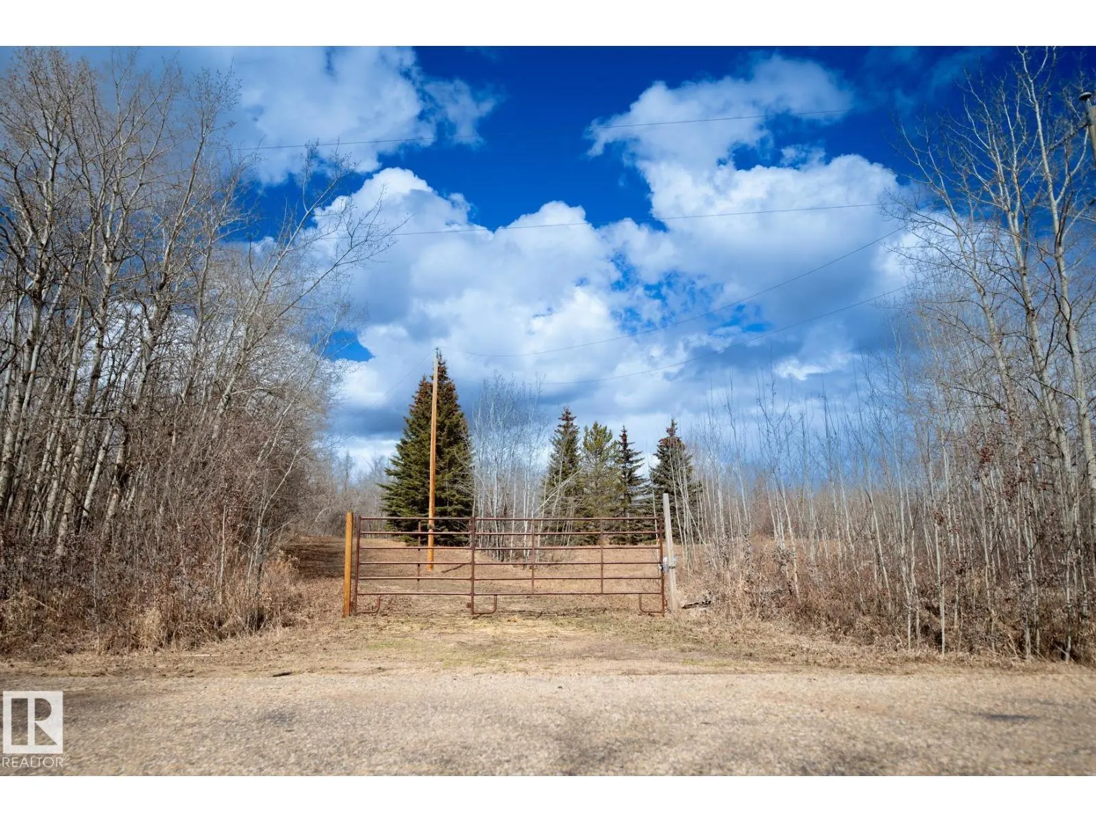 23246 TWP RD 521A