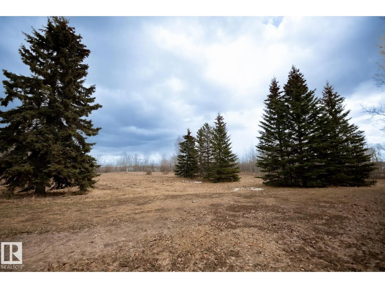 23246 TWP RD 521A