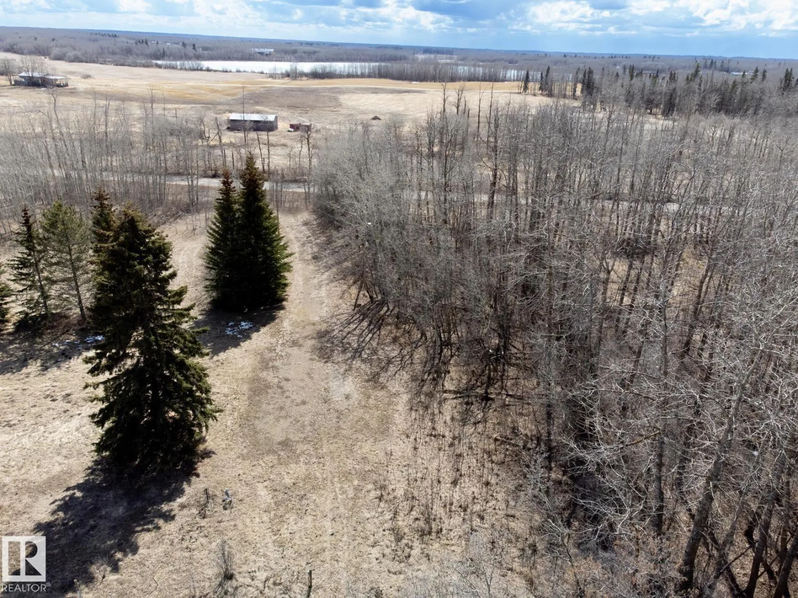 23246 TWP RD 521A