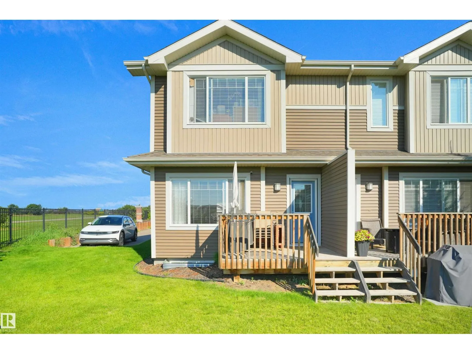 #39 6004 ROSENTHAL WY NW