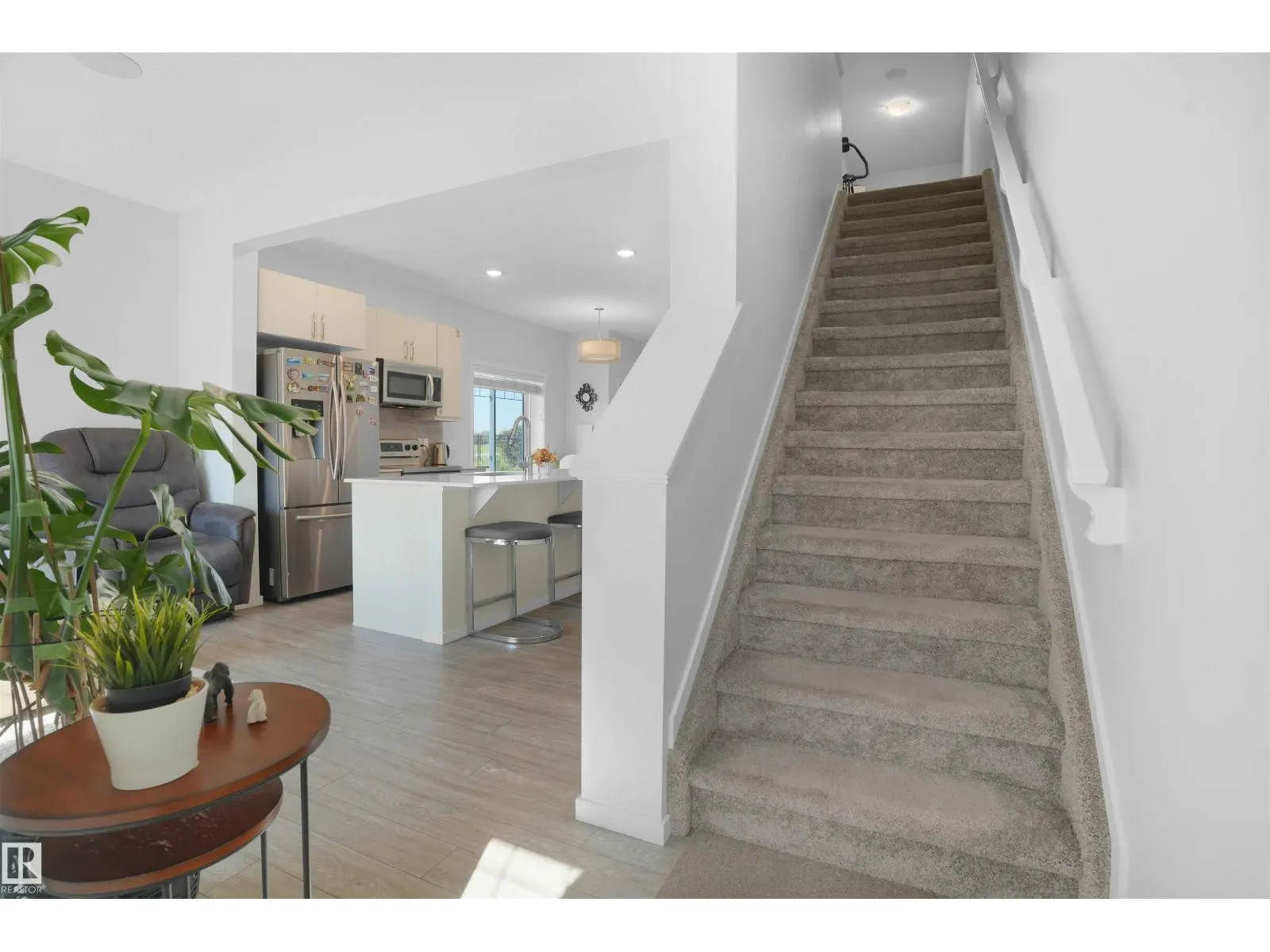 #39 6004 ROSENTHAL WY NW