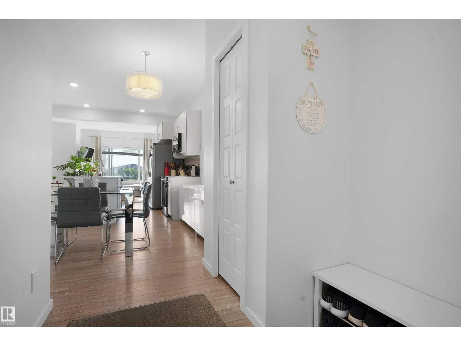 #39 6004 ROSENTHAL WY NW