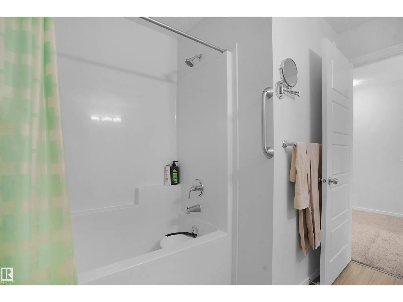 #39 6004 ROSENTHAL WY NW