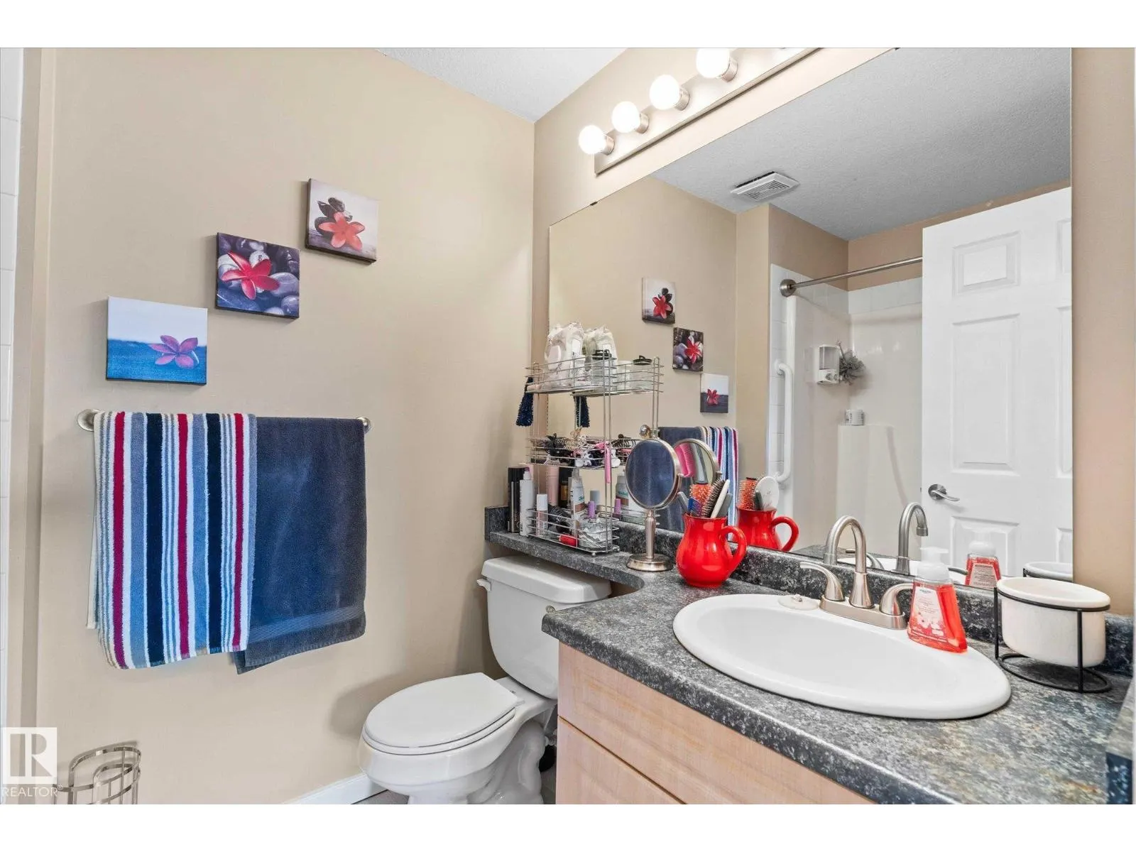 #120 240 SPRUCE RIDGE RD