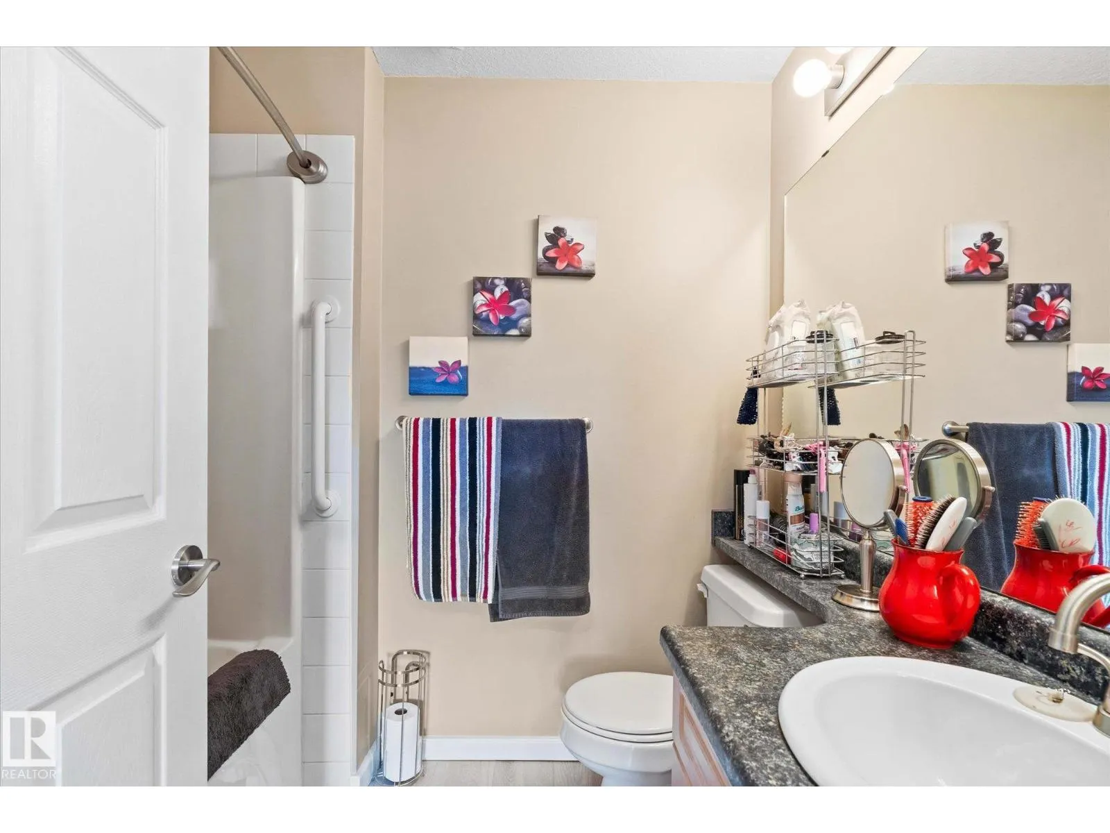 #120 240 SPRUCE RIDGE RD