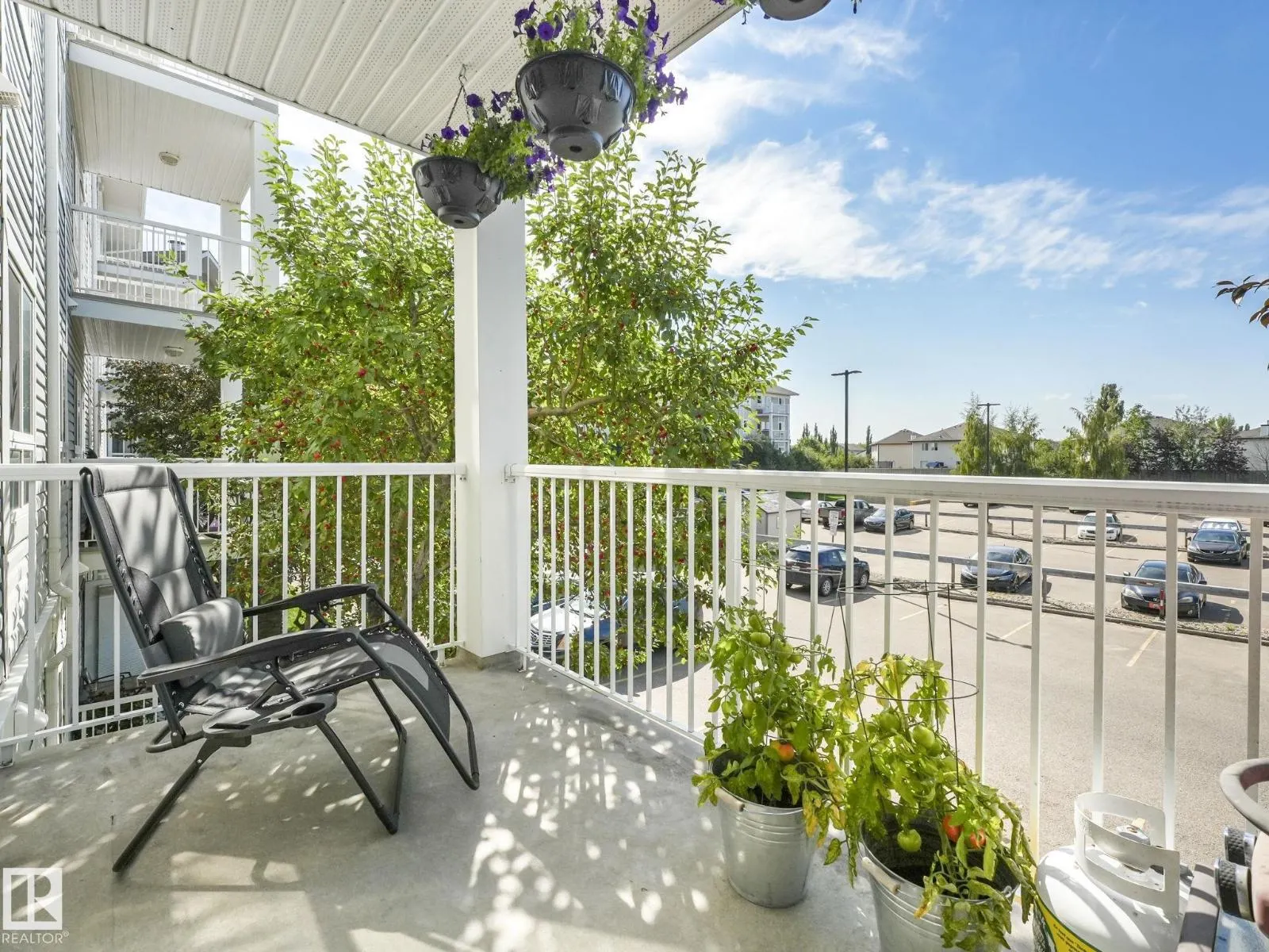 #204 5340 199 ST NW