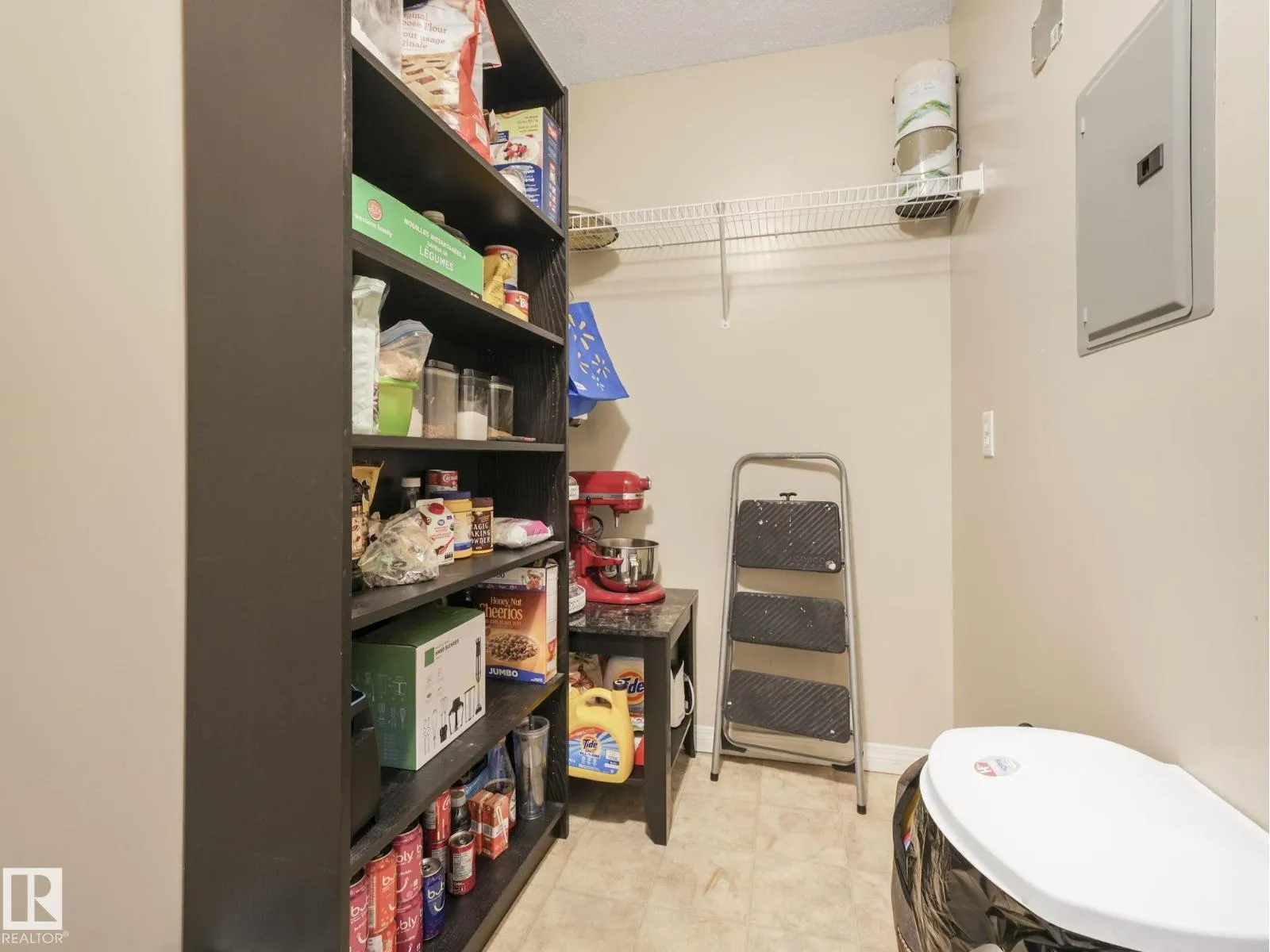 #204 5340 199 ST NW