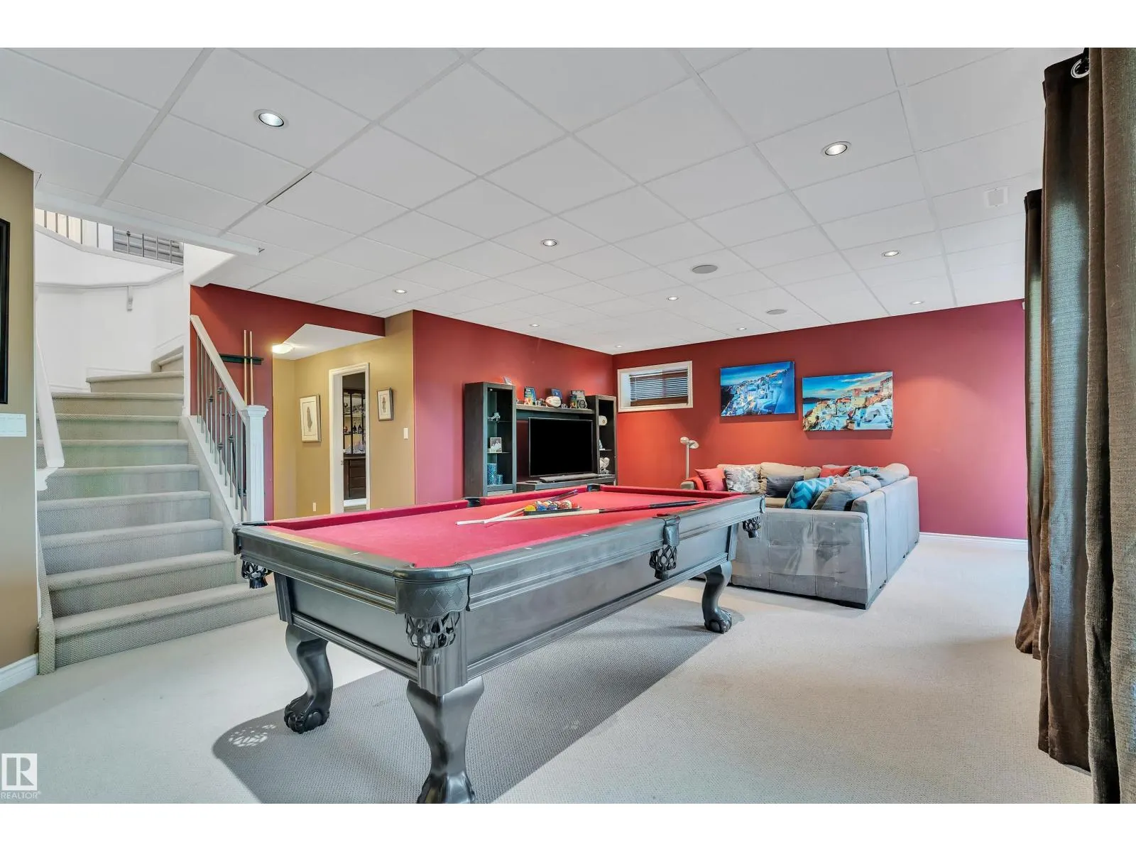 416 Forrest DR