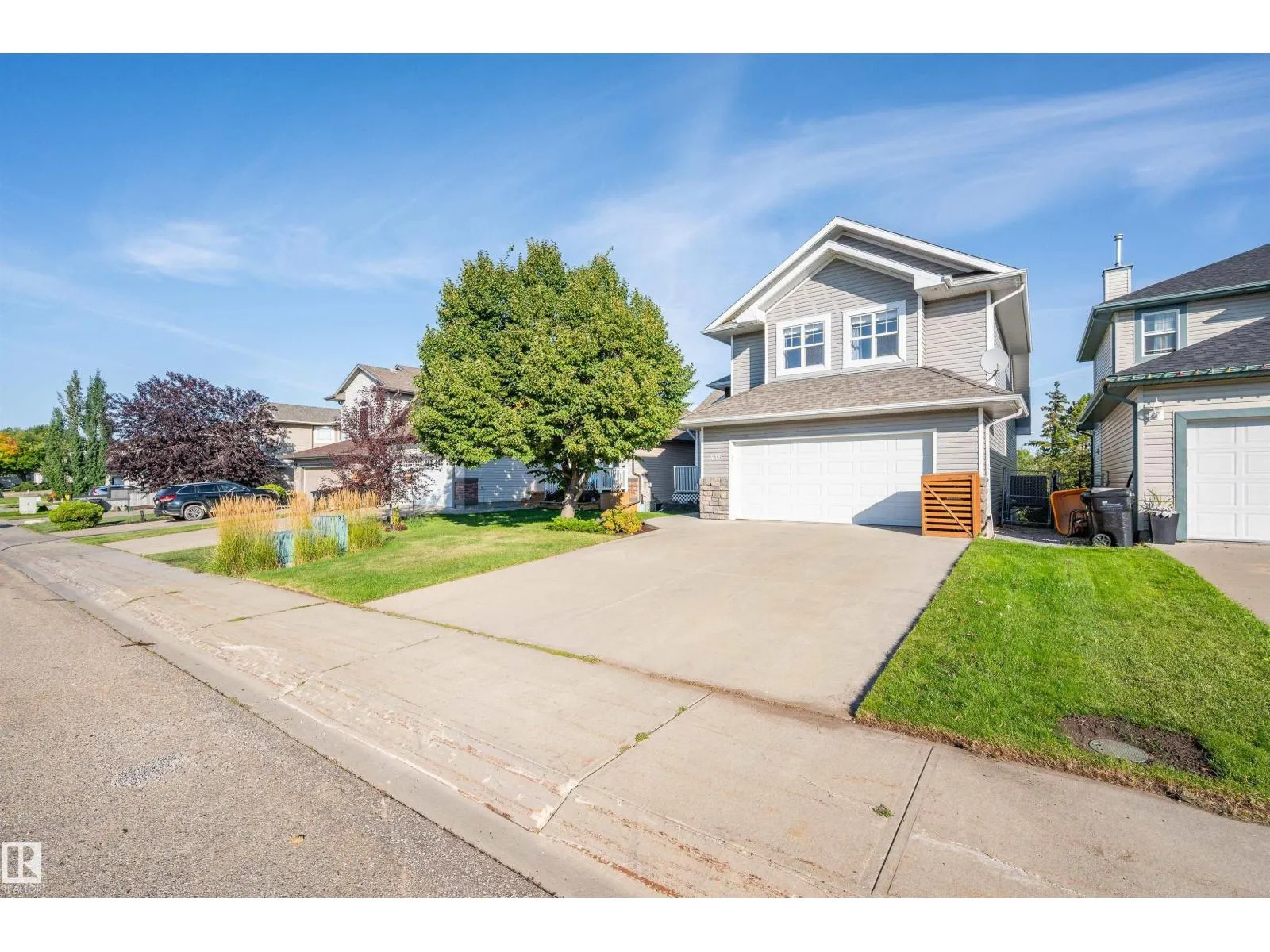 416 Forrest DR
